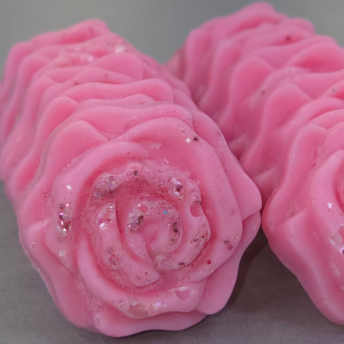 (Strawberry Soda) - Roses Wax Melts [1 oz]