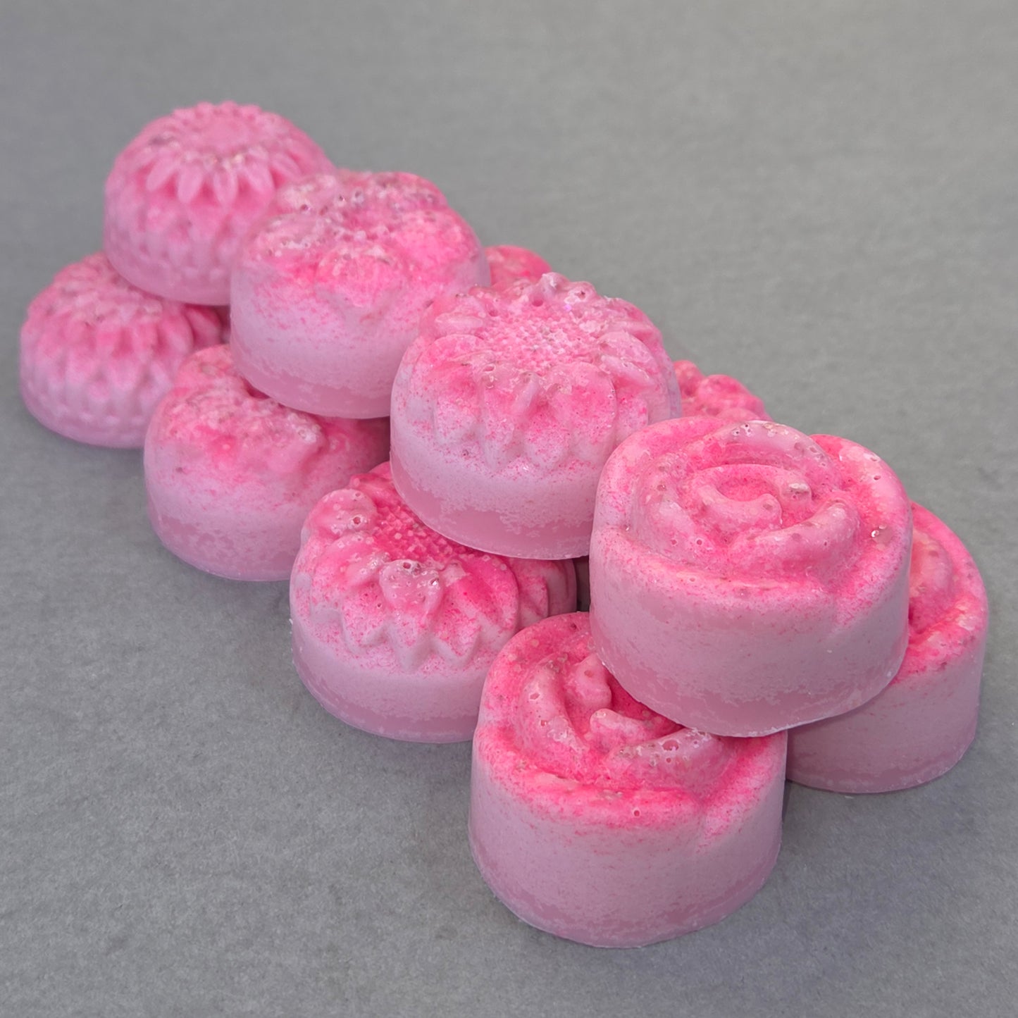 (Strawberry Soda) - Flower Assortment Wax Melts [1.75 oz]