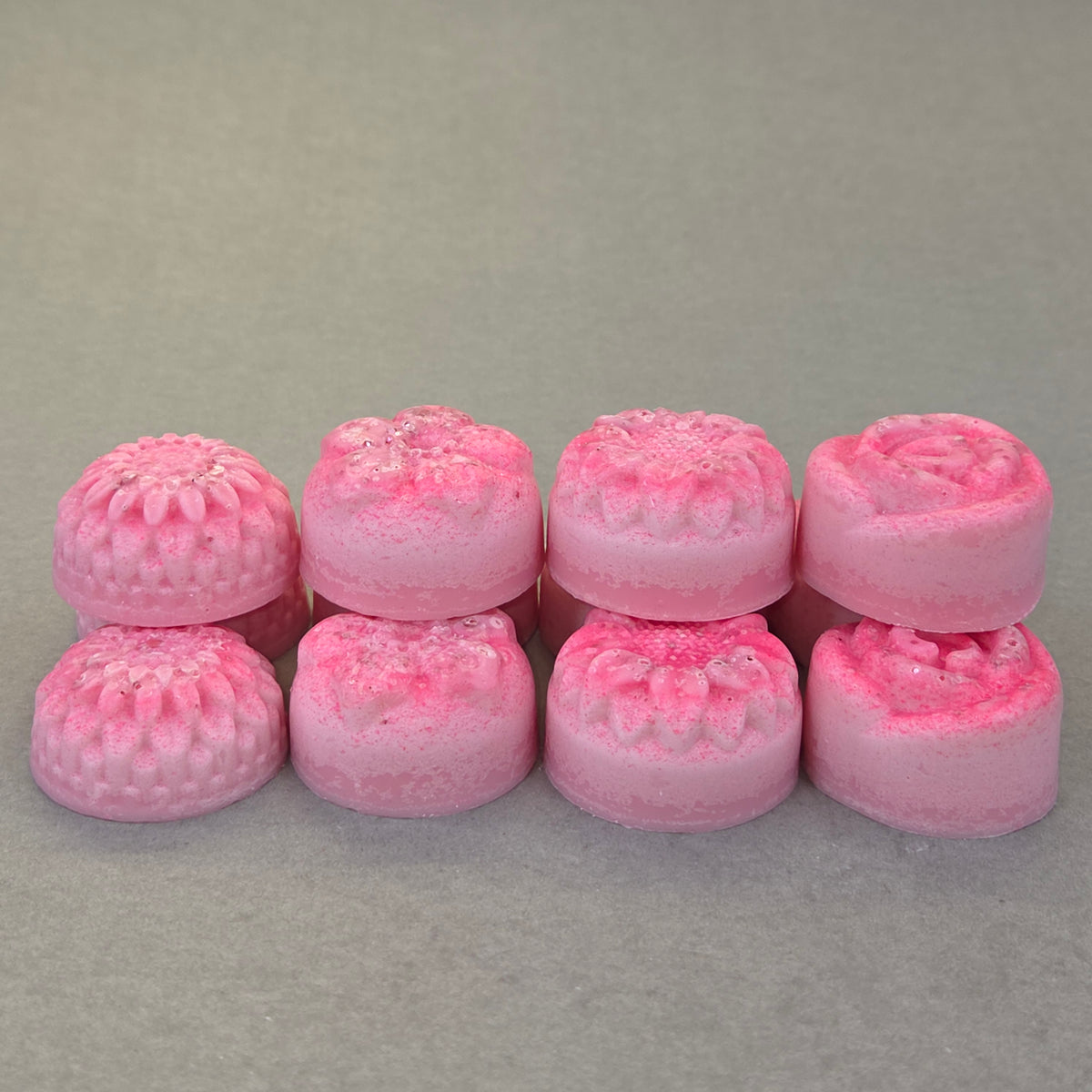 (Strawberry Soda) - Flower Assortment Wax Melts [1.75 oz]