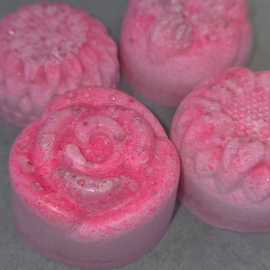 (Strawberry Soda) - Flower Assortment Wax Melts [1.75 oz]