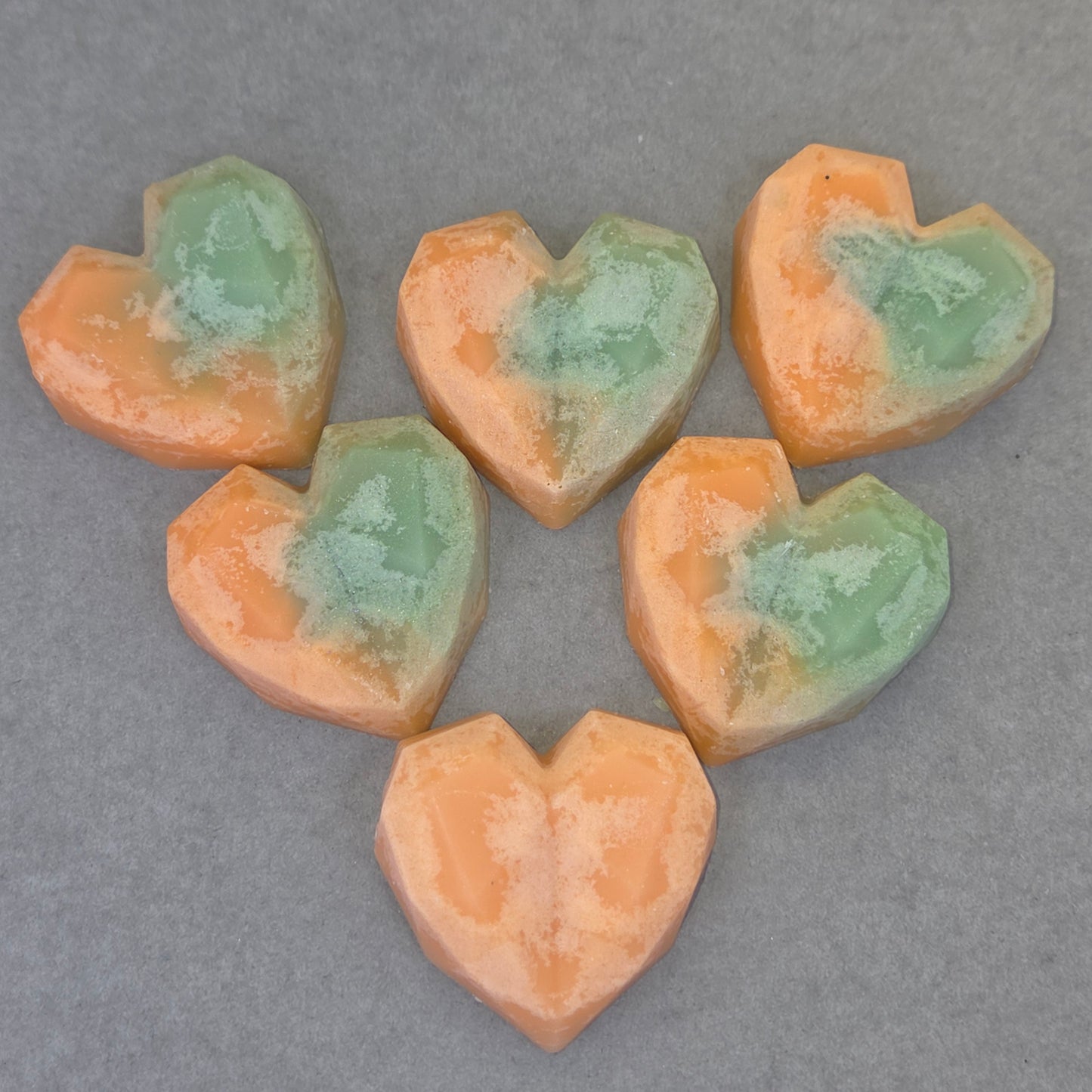 (Dragon Scales) - Geo Heart Wax Melts [1 oz]