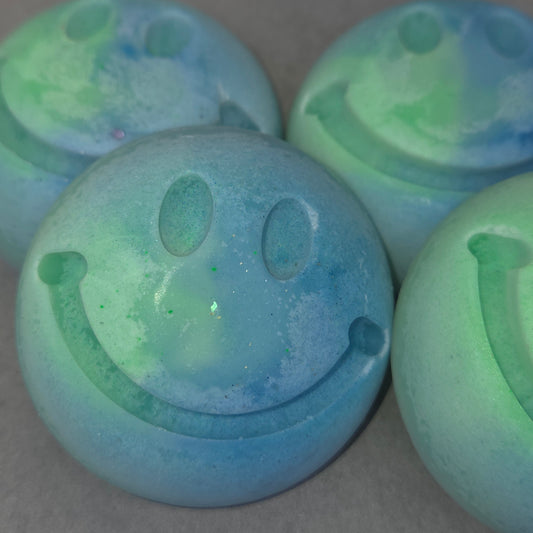(Ozone) - Smiley Face Wax Melts [1 oz]