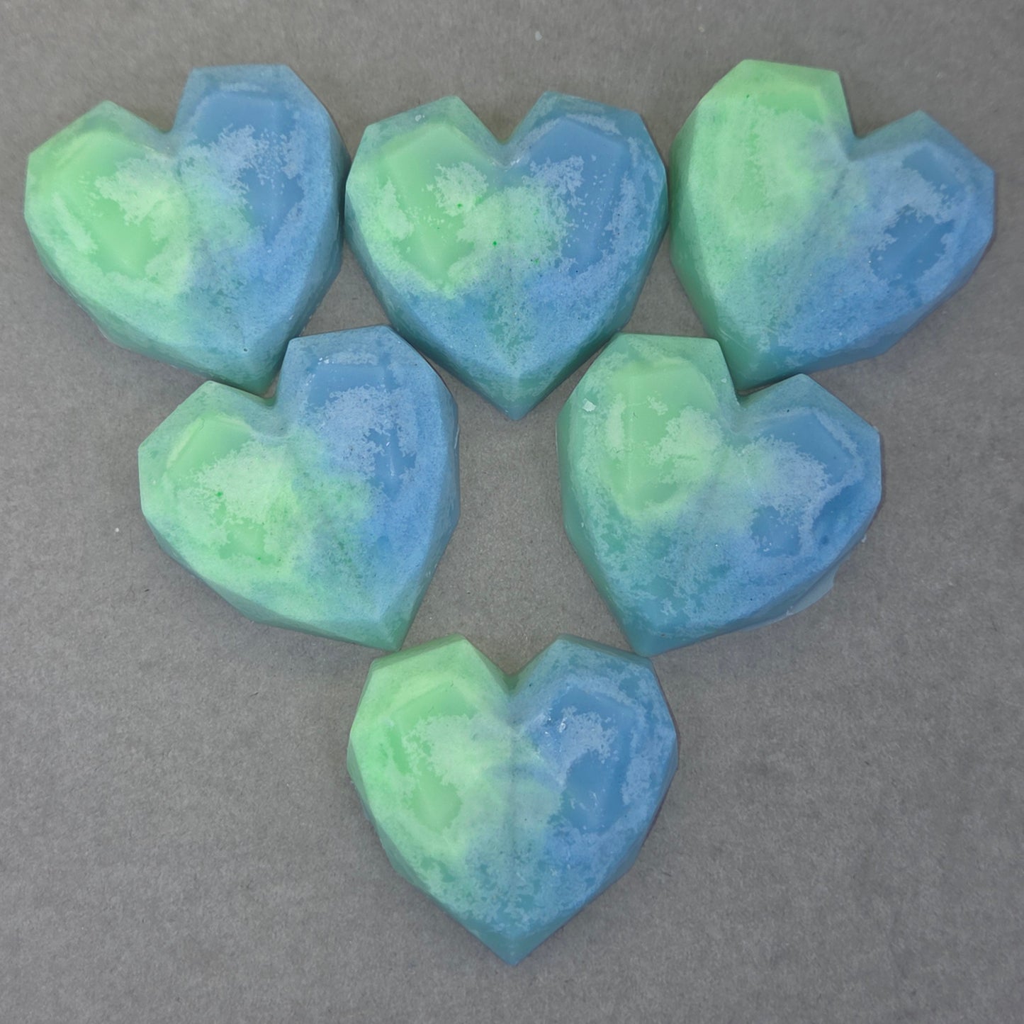 (Ozone) - Geo Heart Wax Melts [1 oz]