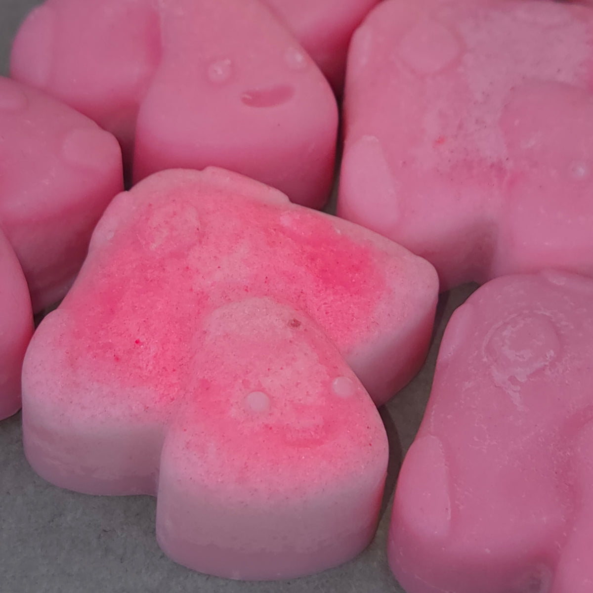 (Strawberry Soda) - Smiley Mushroom Wax Melts [1 oz]